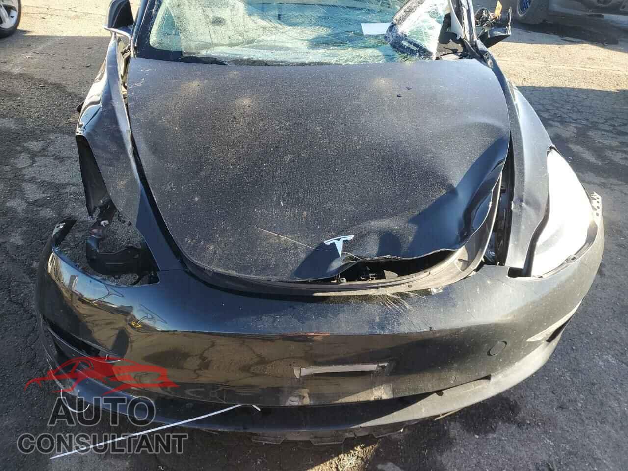TESLA MODEL 3 2018 - 5YJ3E1EB4JF184814