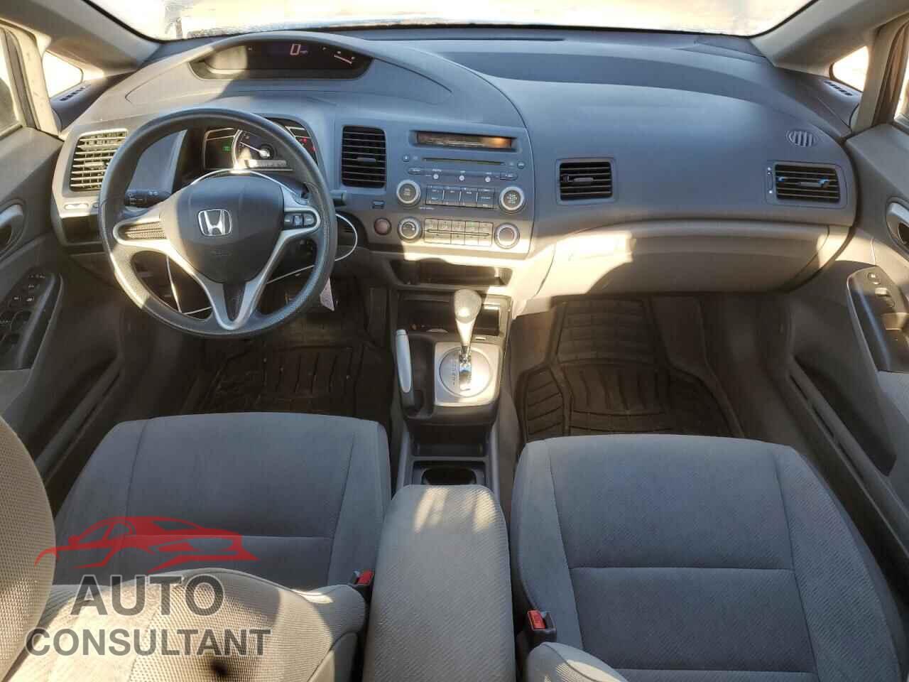 HONDA CIVIC 2010 - 19XFA1F55AE005011