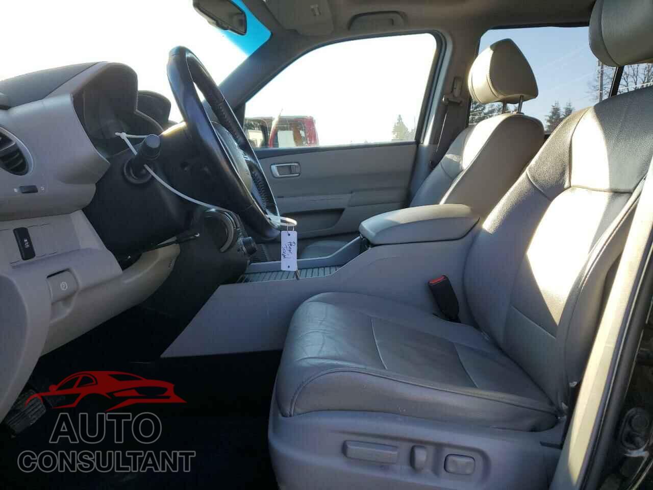HONDA PILOT 2012 - 5FNYF4H61CB073045