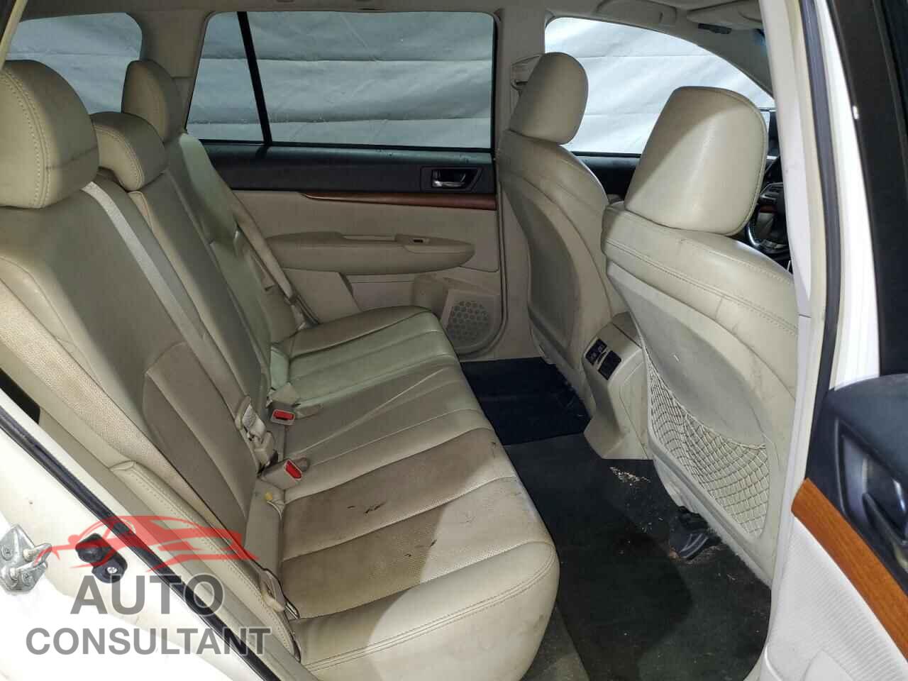 SUBARU OUTBACK 2014 - 4S4BRBMC8E3239683