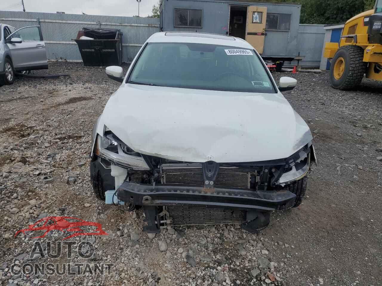 VOLKSWAGEN JETTA 2017 - 3VWDB7AJ5HM407314