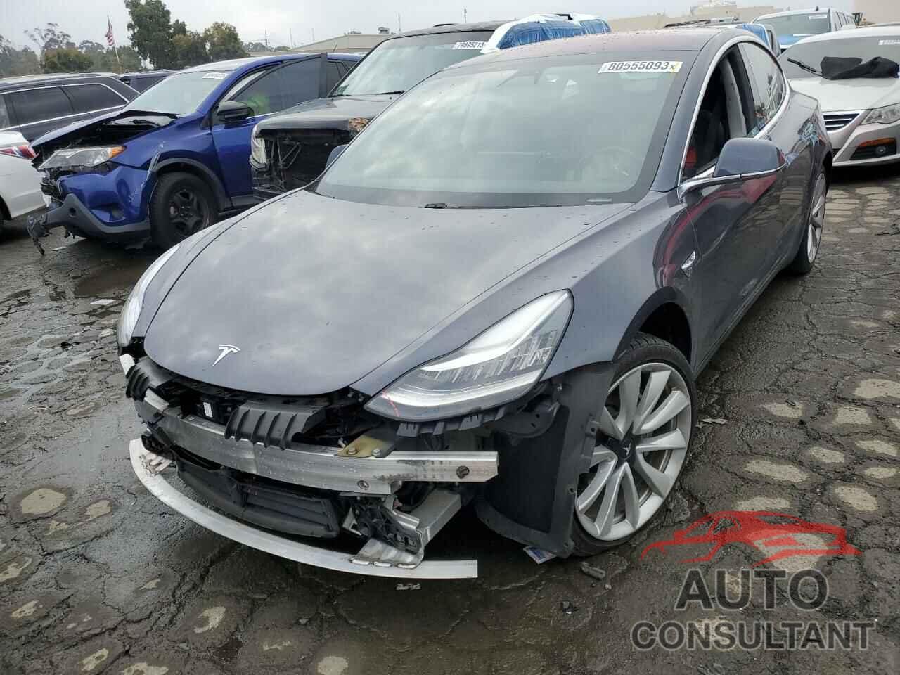 TESLA MODEL 3 2018 - 5YJ3E1EA5JF050529