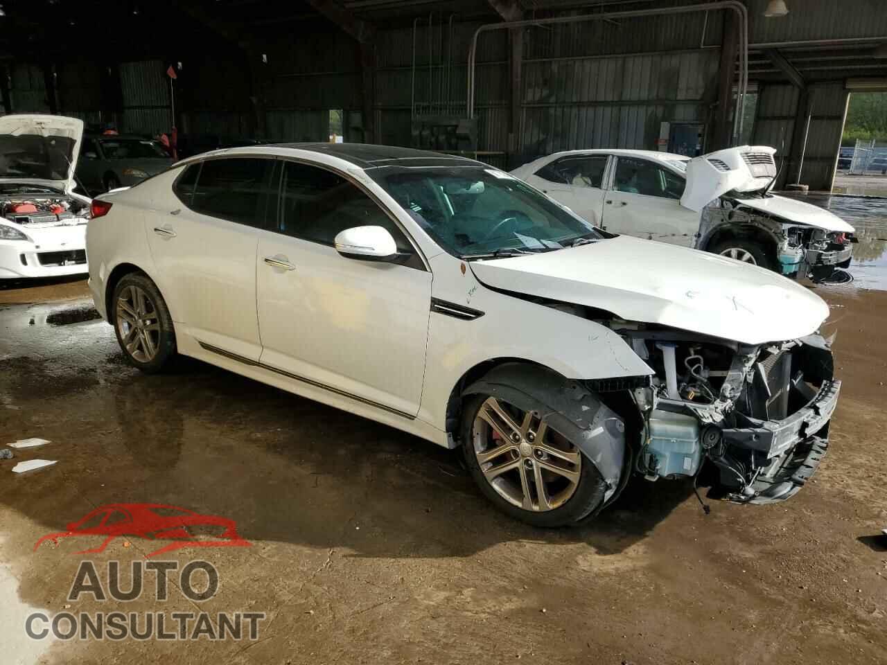 KIA OPTIMA 2013 - 5XXGR4A64DG165309