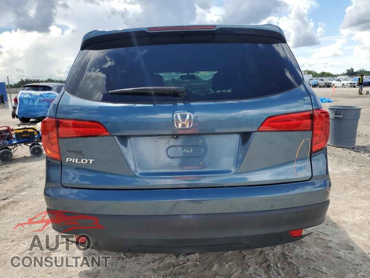 HONDA PILOT 2017 - 5FNYF5H53HB040469