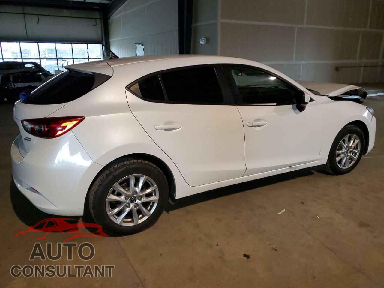 MAZDA 3 2017 - 3MZBN1K77HM153653