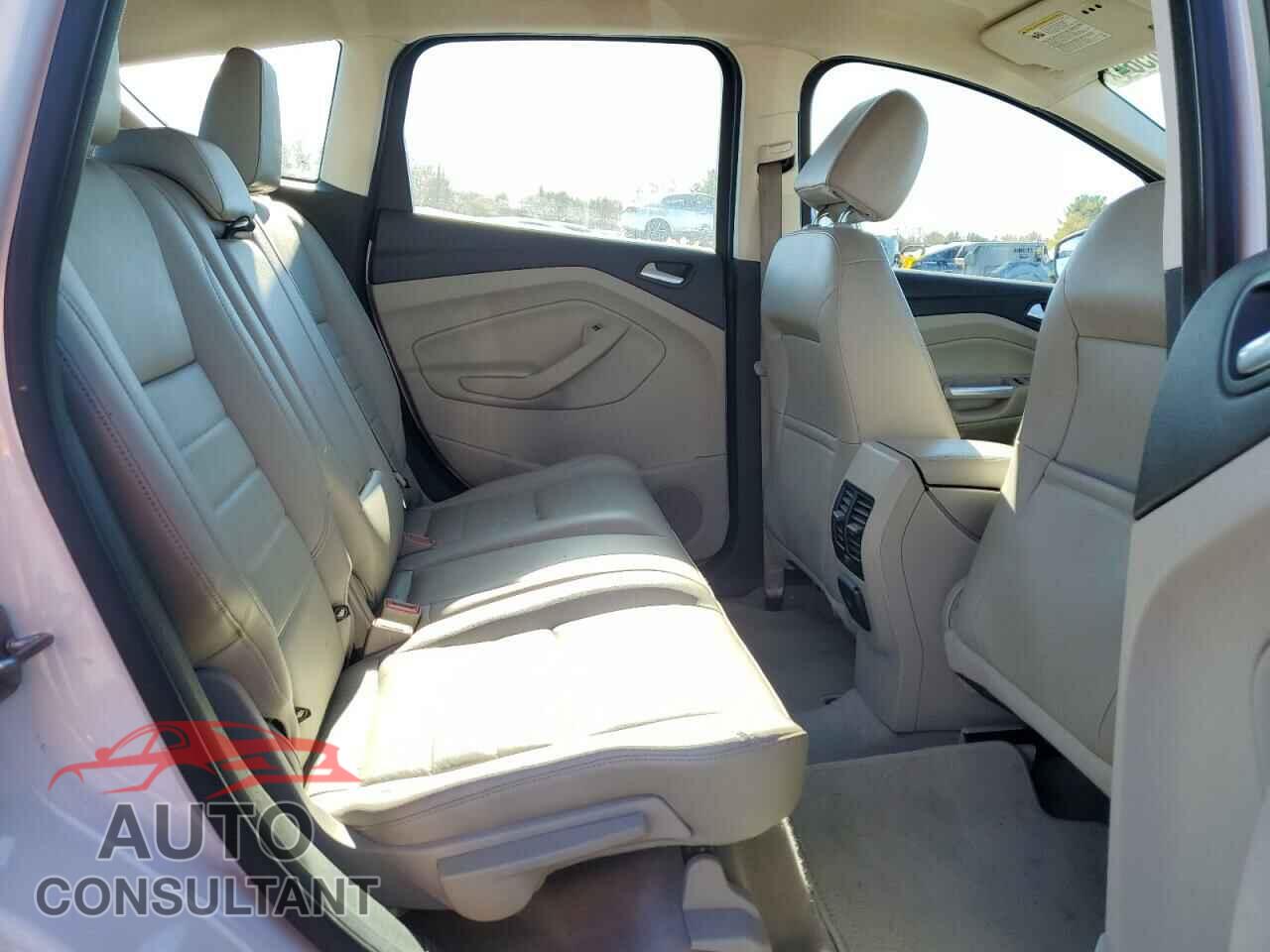 FORD CMAX 2013 - 1FADP5BU9DL503417