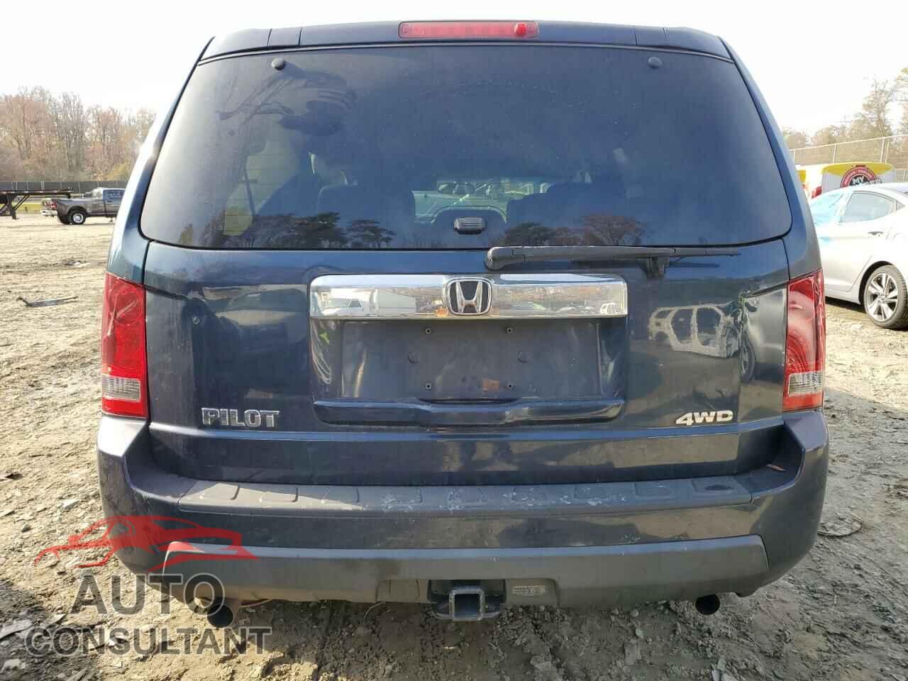 HONDA PILOT 2011 - 5FNYF4H28BB097306