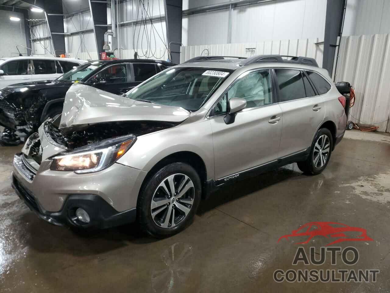 SUBARU OUTBACK 2018 - 4S4BSAKC2J3338074