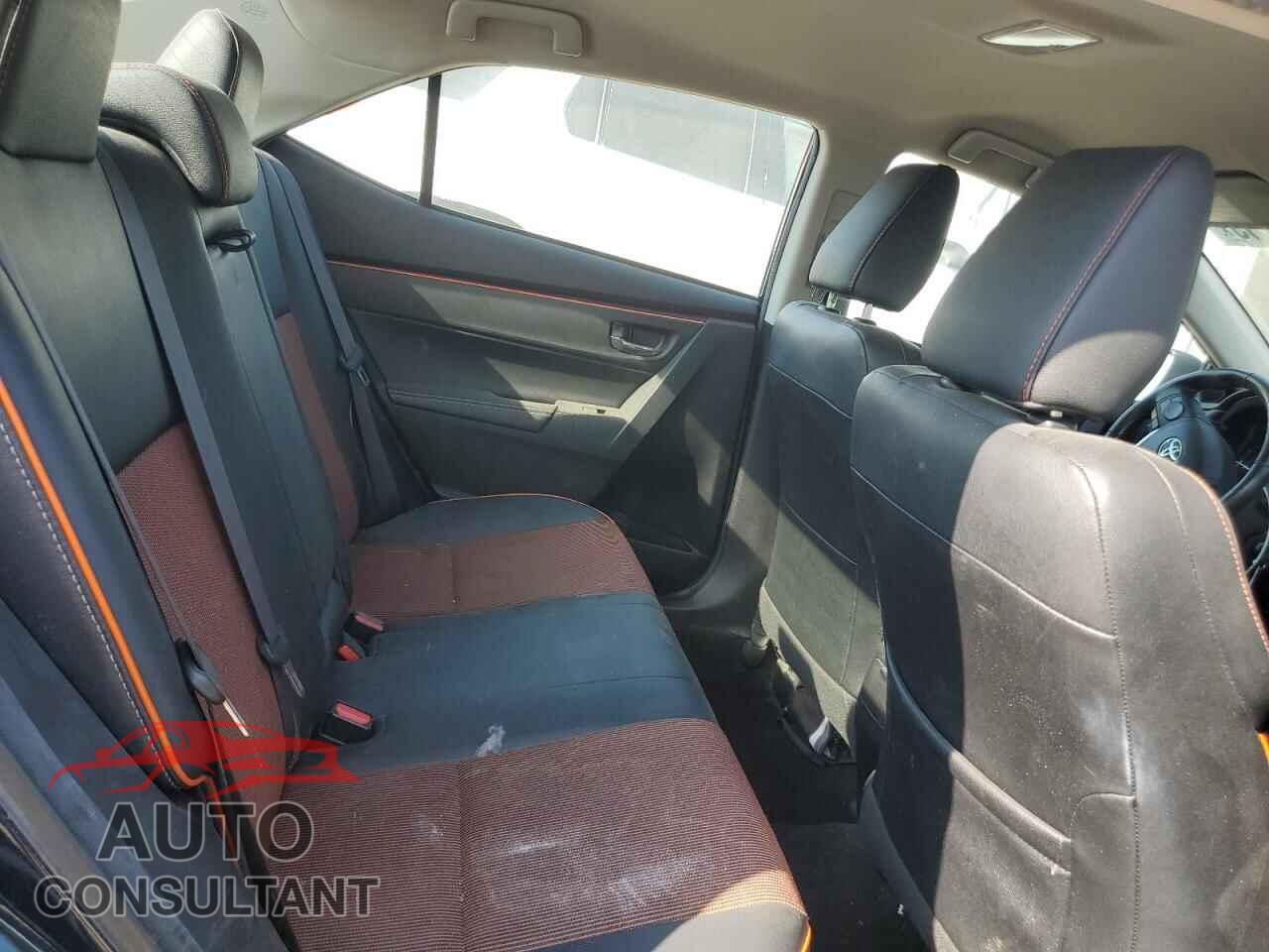 TOYOTA COROLLA 2017 - 2T1BURHEXHC906885