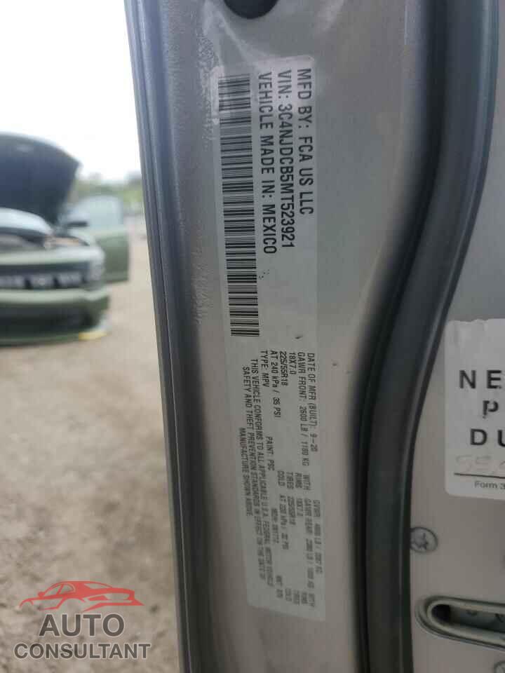 JEEP COMPASS 2021 - 3C4NJDCB5MT523921