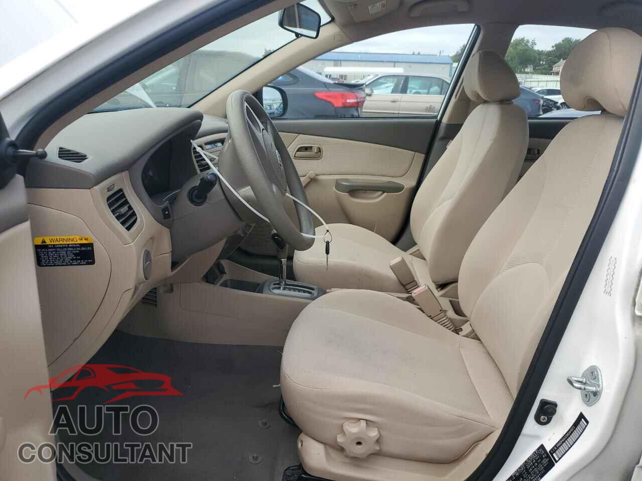 KIA RIO 2011 - KNADH4A32B6949105