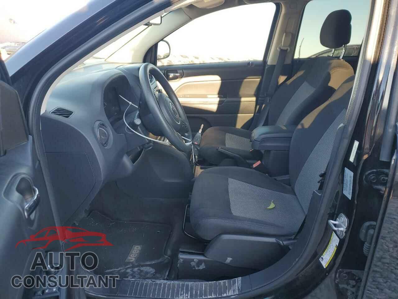 JEEP COMPASS 2017 - 1C4NJCBA4HD146934