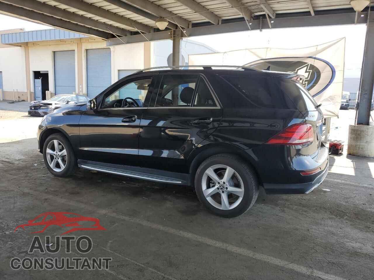 MERCEDES-BENZ GLE-CLASS 2018 - 4JGDA5HB9JB044808