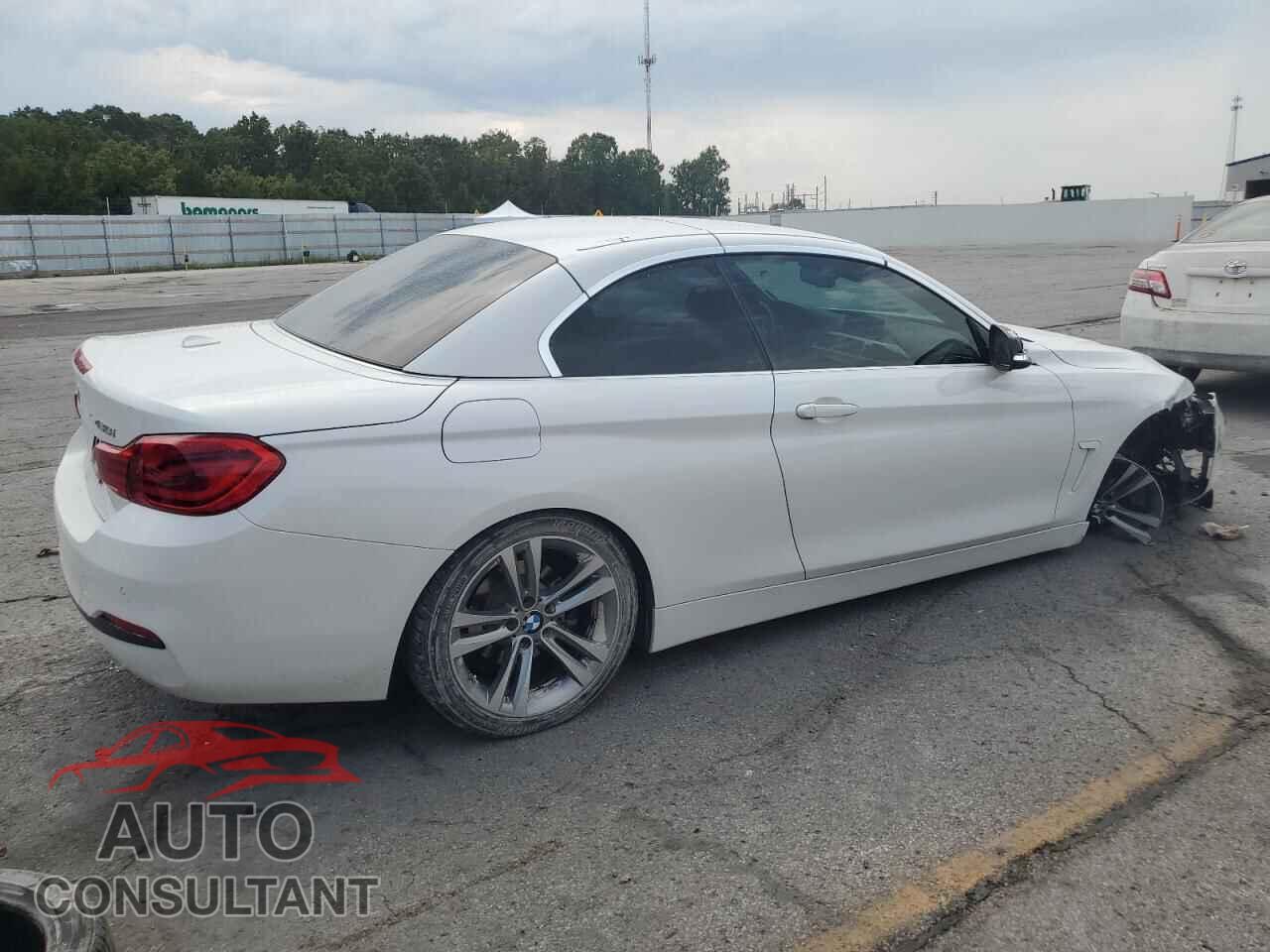 BMW 4 SERIES 2018 - WBA4Z1C50JEA31483