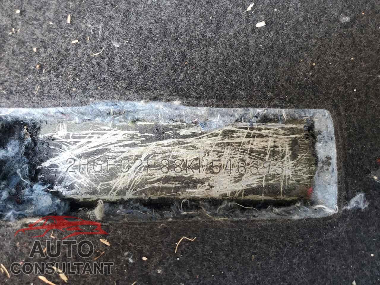 HONDA CIVIC 2019 - 2HGFC2F88KH546393