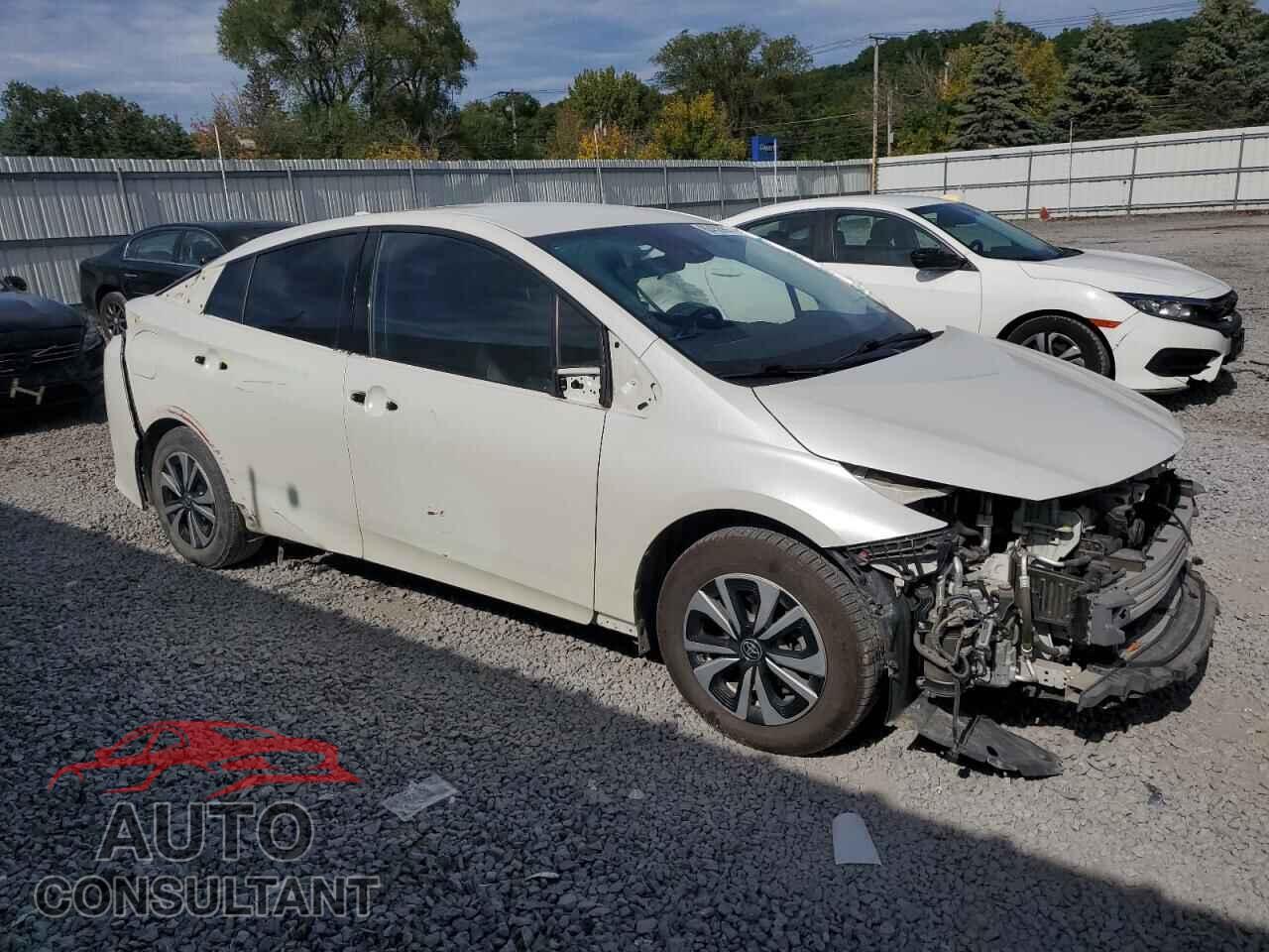TOYOTA PRIUS 2017 - JTDKARFP7H3065050