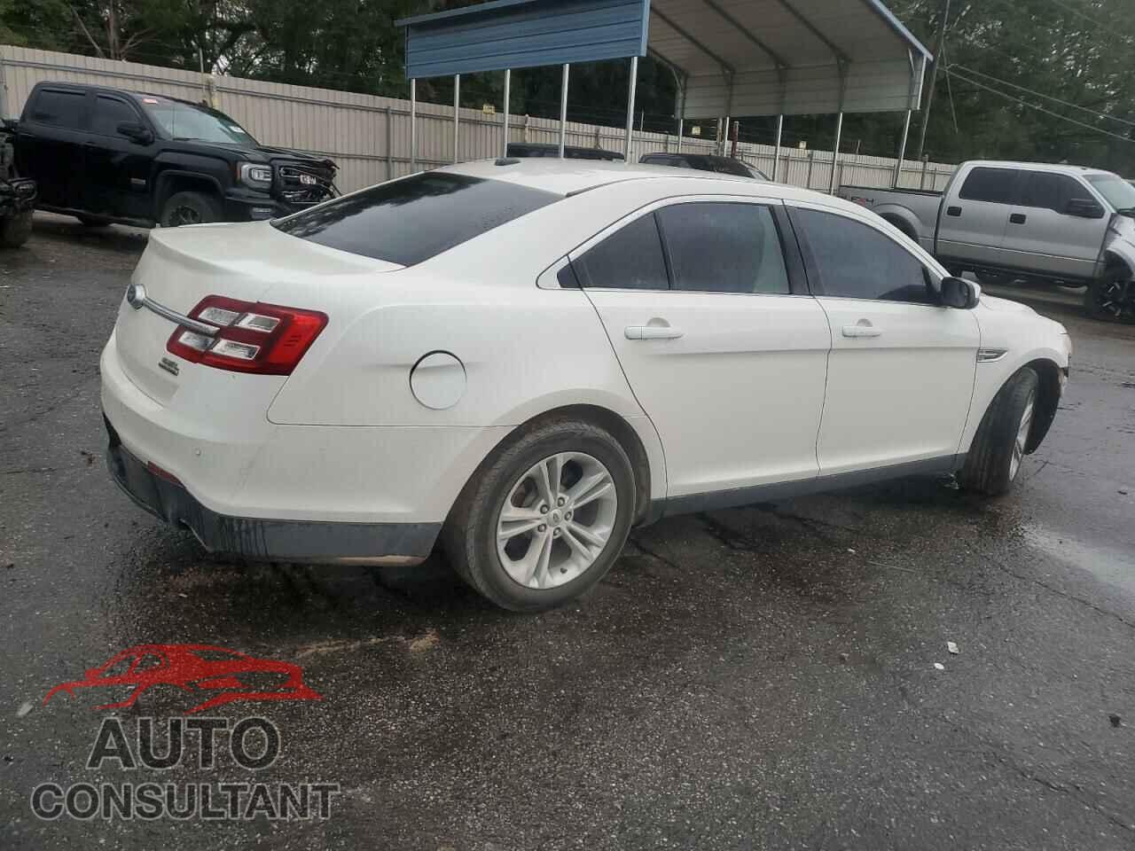 FORD TAURUS 2017 - 1FAHP2E83HG136950