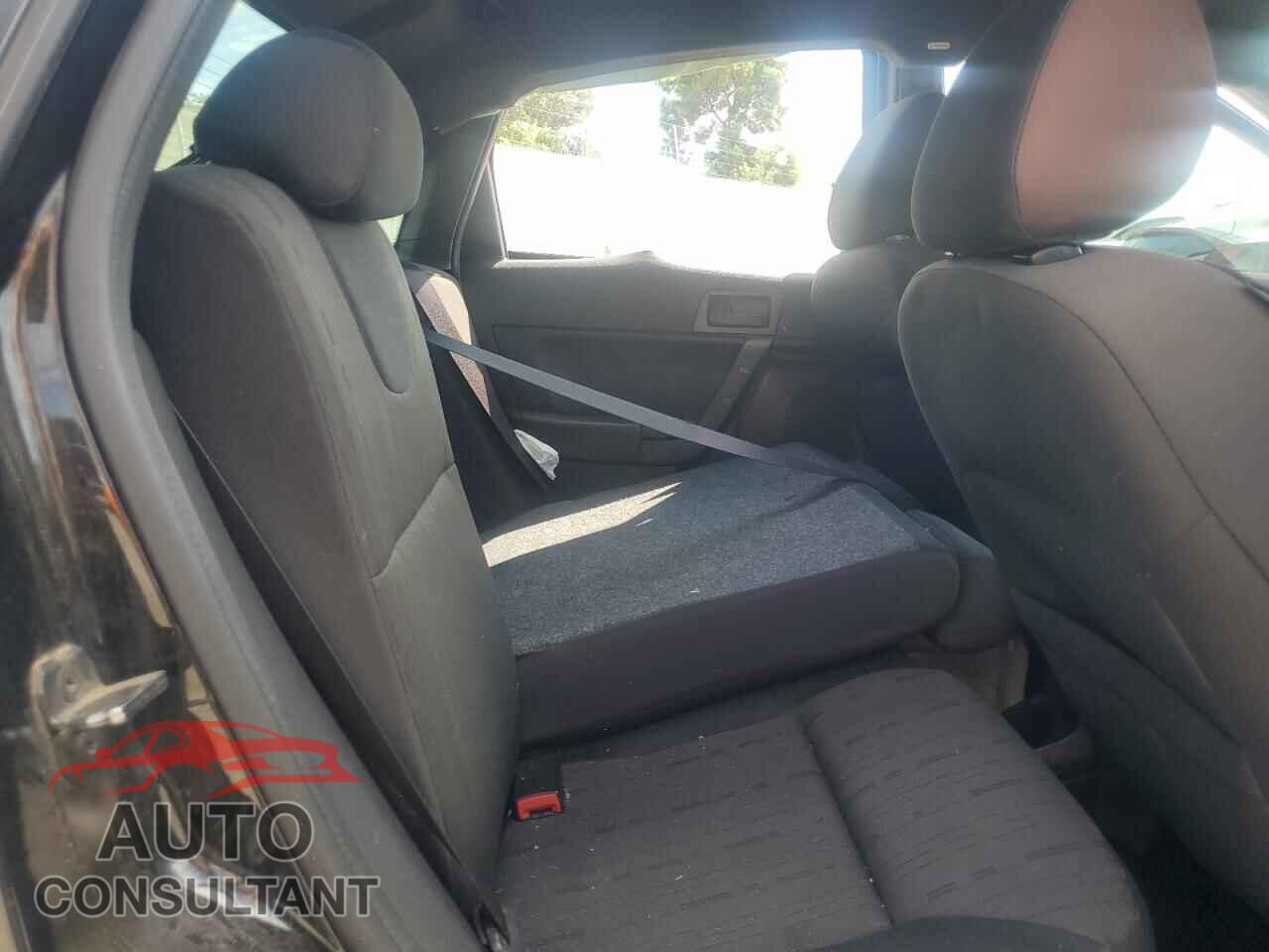FORD FOCUS 2009 - 1FAHP35N39W250398