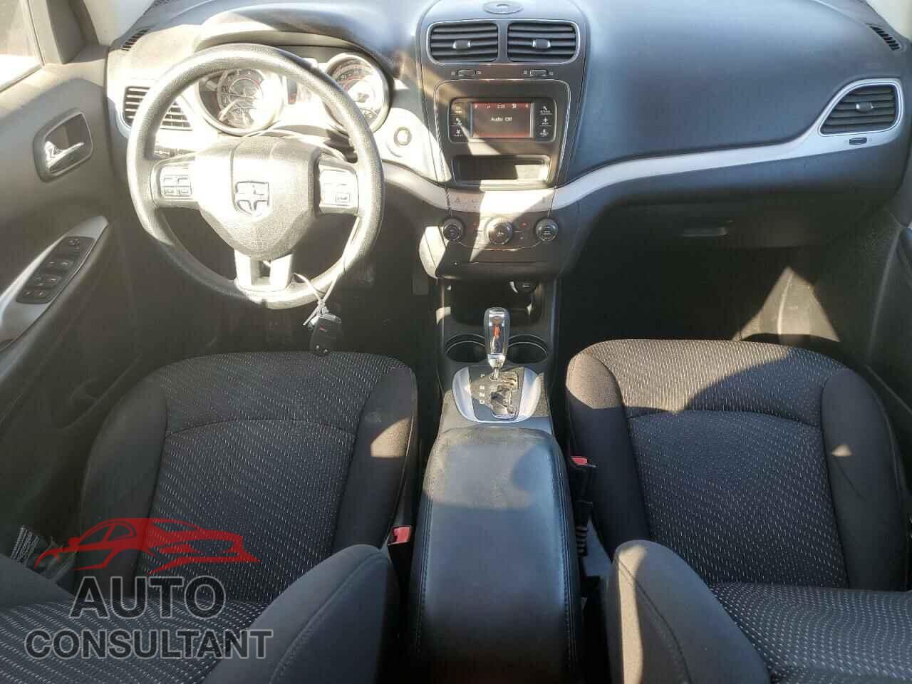 DODGE JOURNEY 2015 - 3C4PDDBG2FT526310