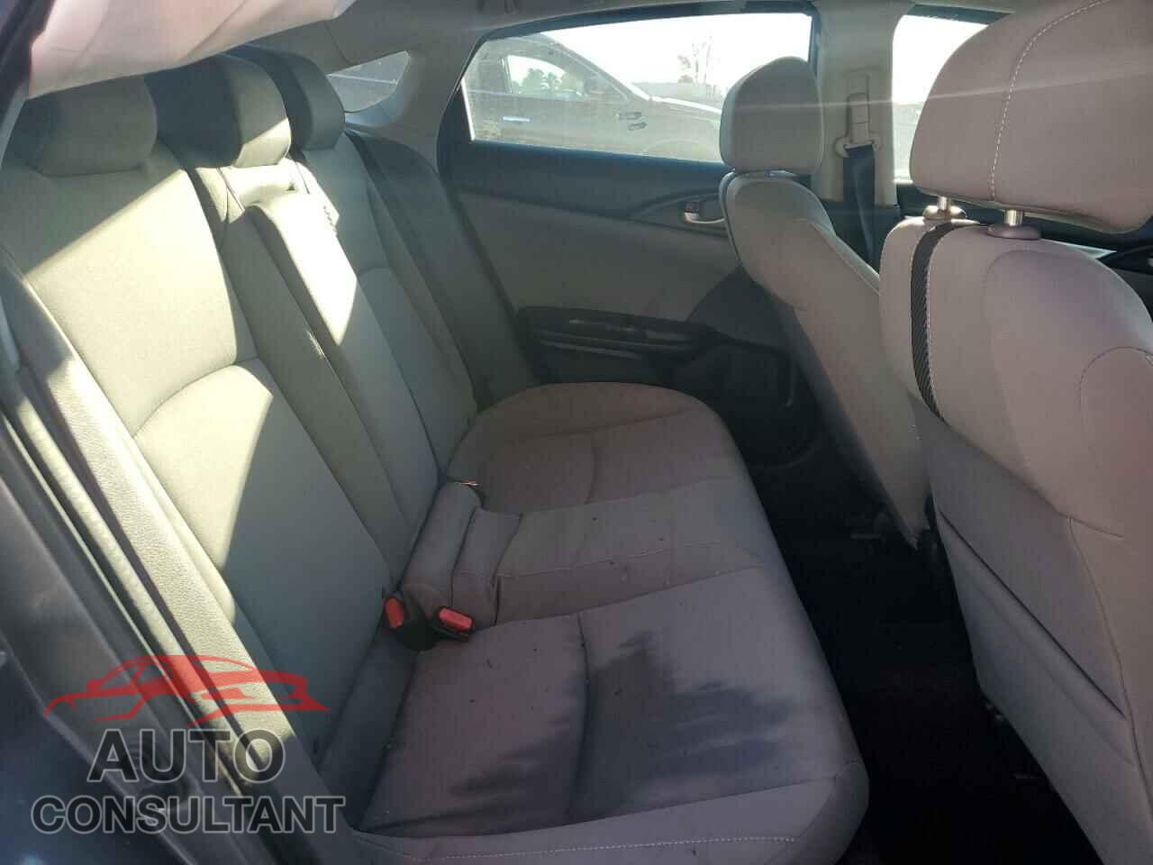 HONDA CIVIC 2018 - 2HGFC2F77JH575678