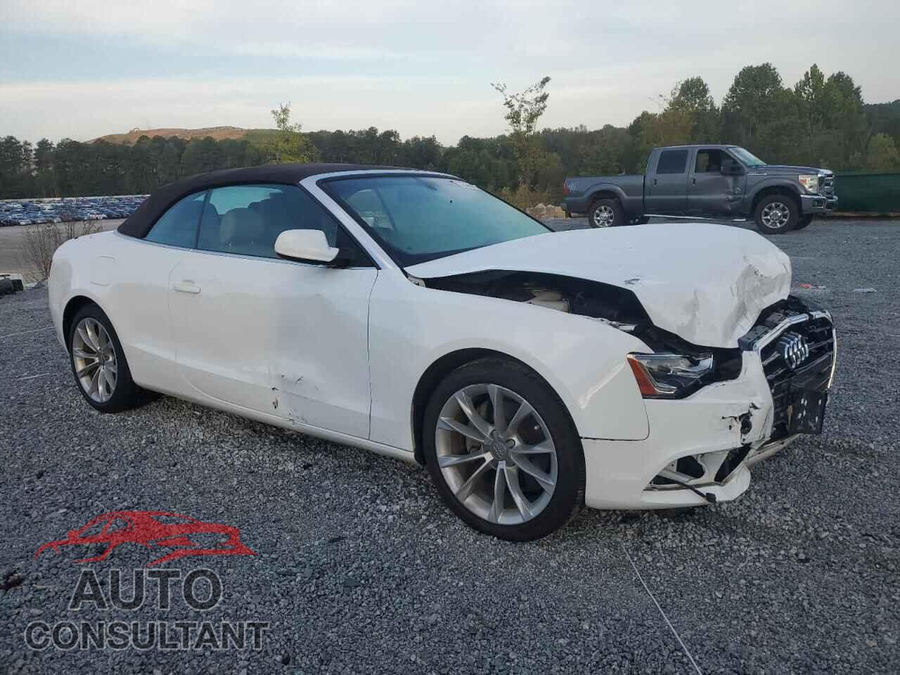 AUDI A5 2013 - WAUJFAFH7DN007488