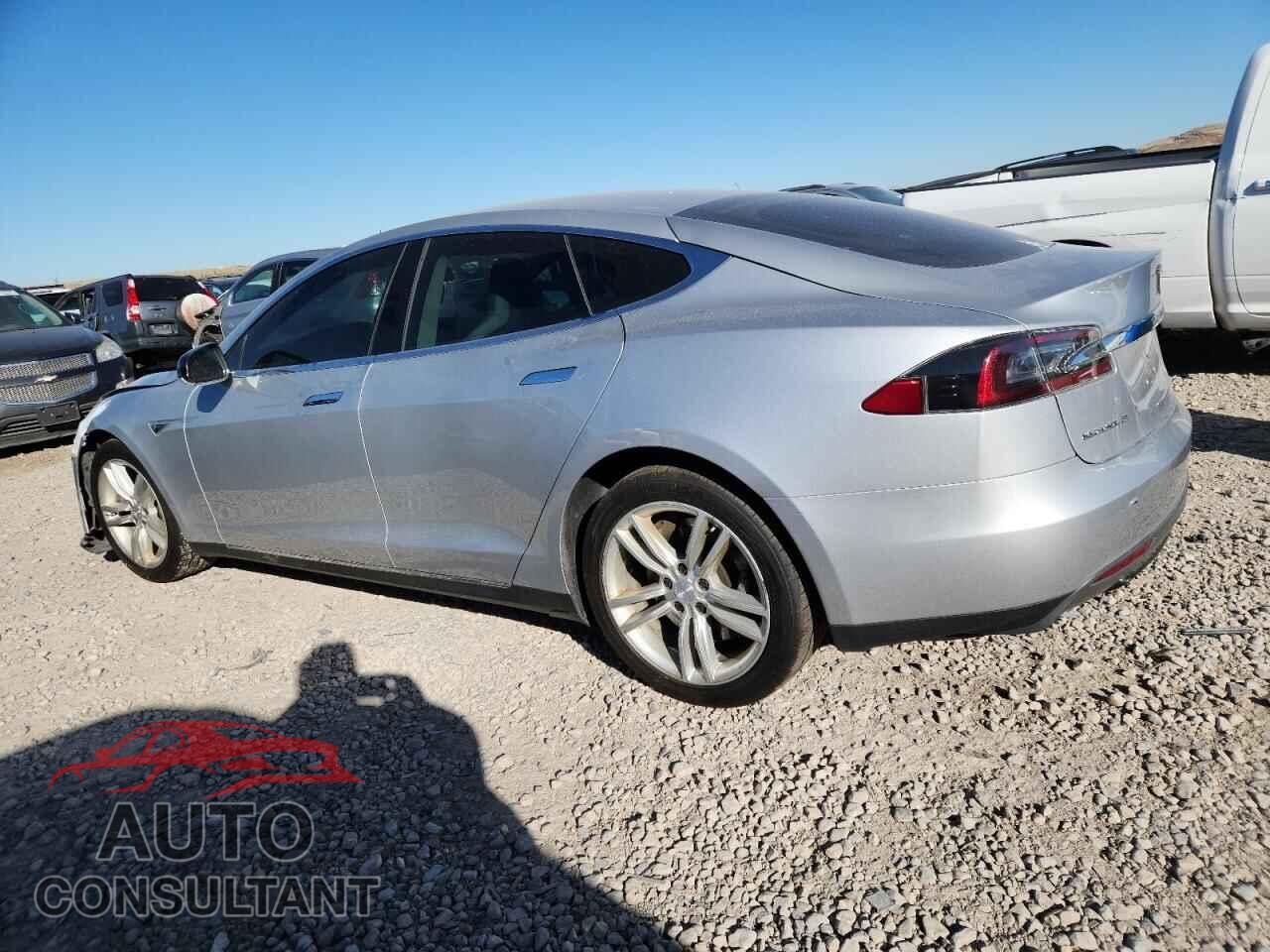 TESLA MODEL S 2014 - 5YJSA1H19EFP33651