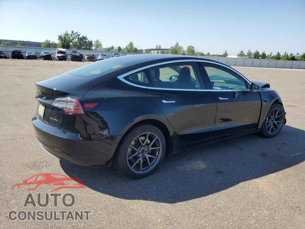 TESLA MODEL 3 2019 - 5YJ3E1EB2KF208755
