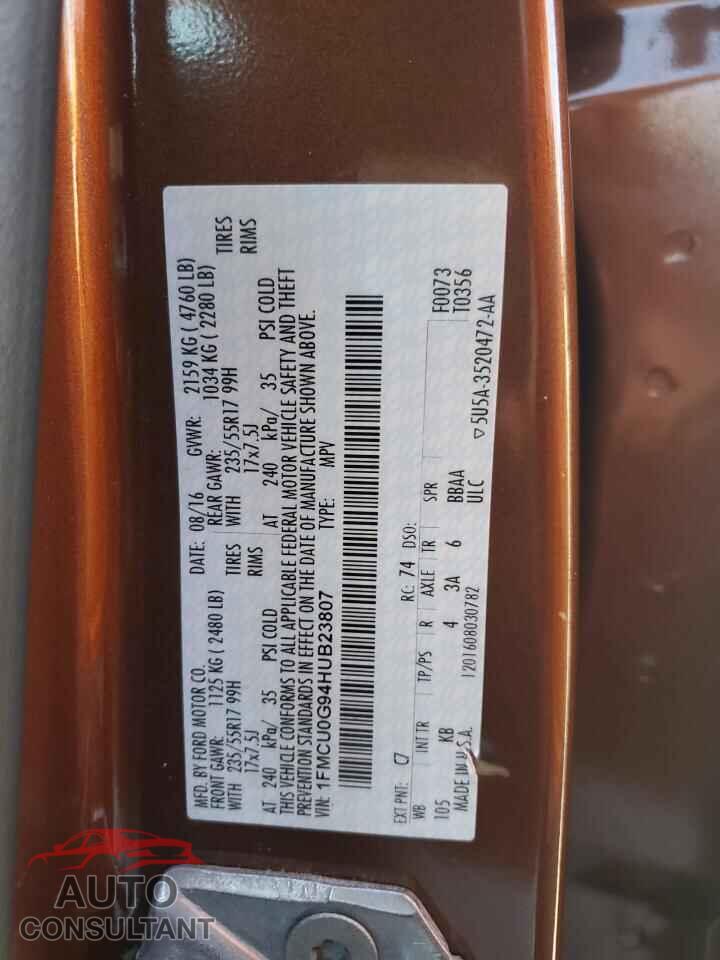 FORD ESCAPE 2017 - 1FMCU0G94HUB23807