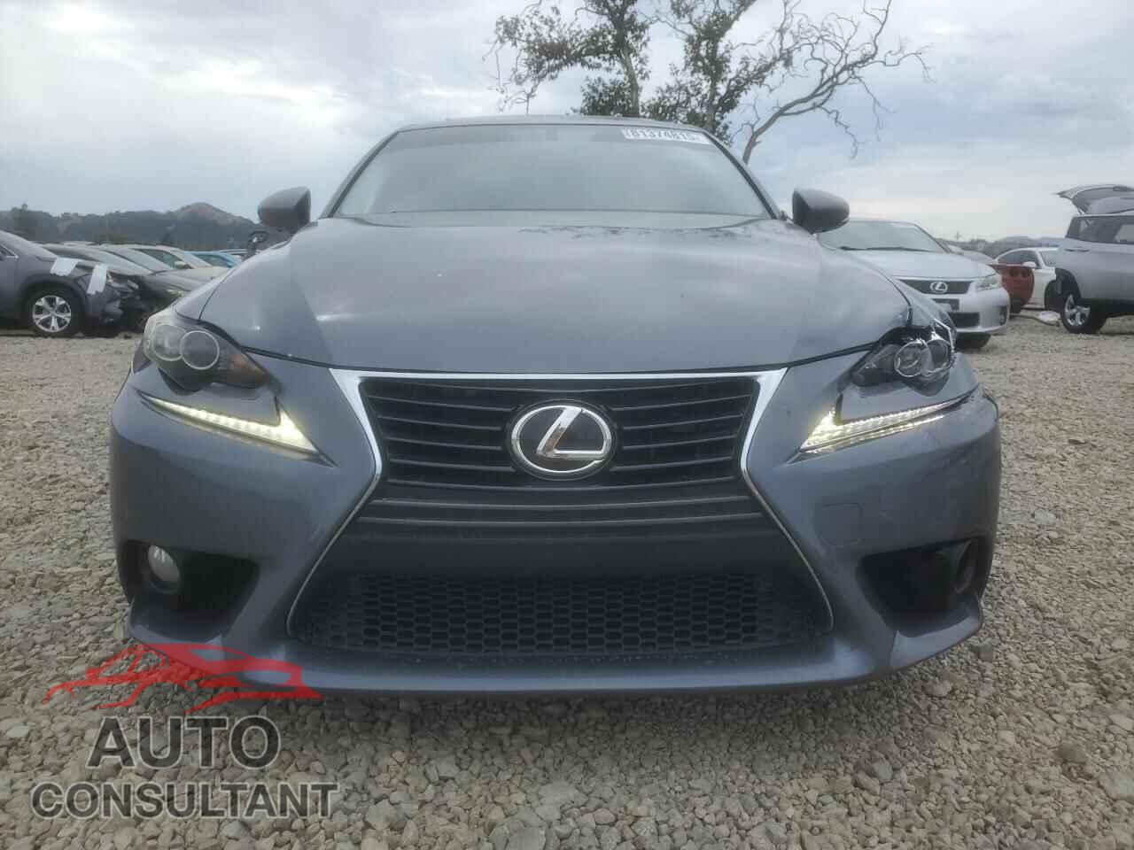 LEXUS IS 2014 - JTHBF1D27E5035538