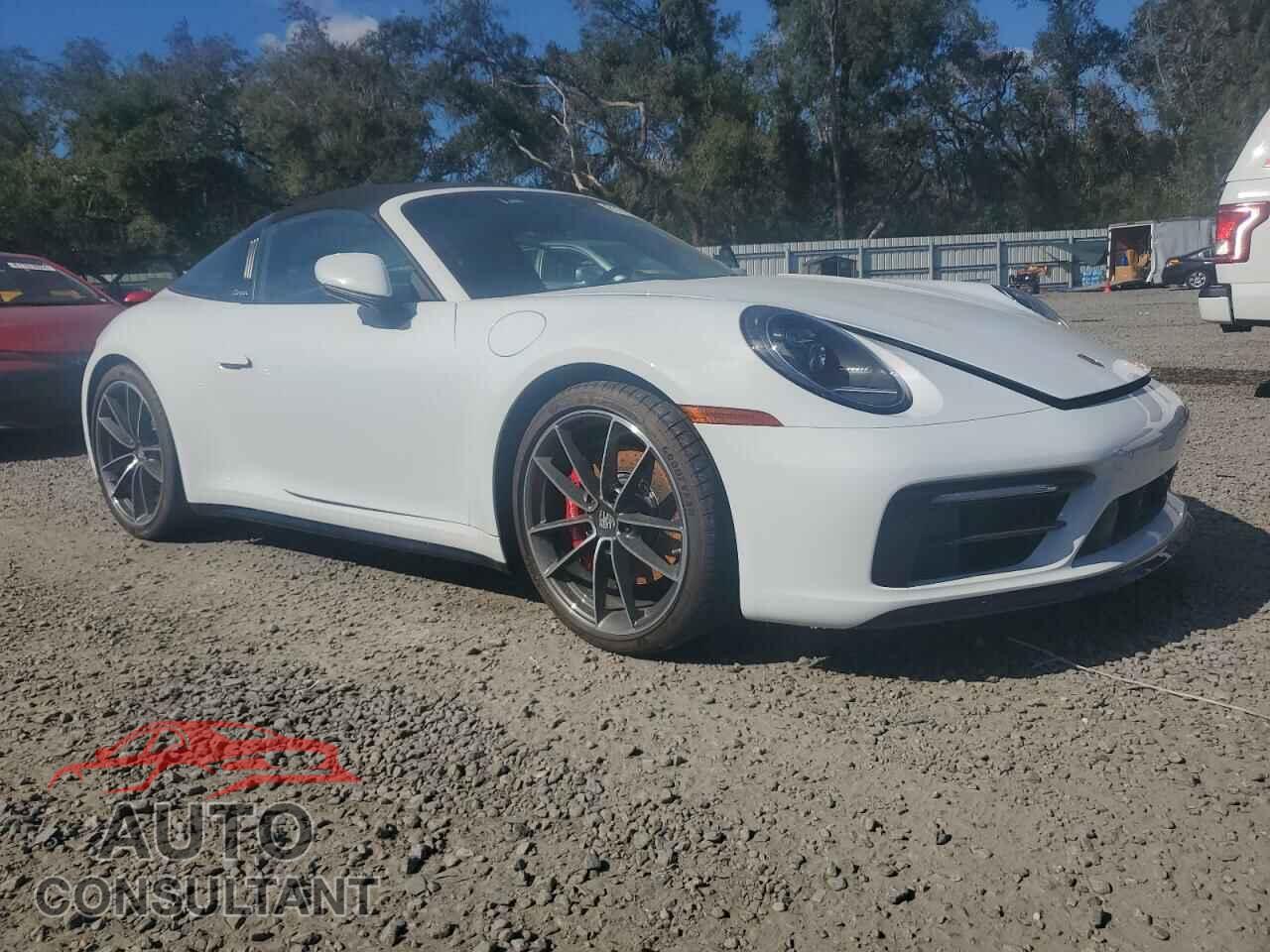 PORSCHE 911 2022 - WP0BB2A91NS231111