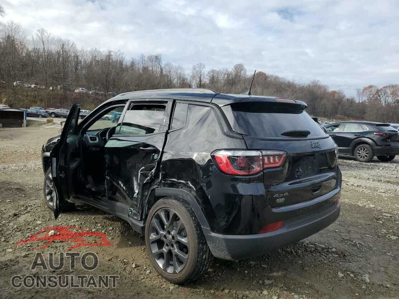 JEEP COMPASS 2021 - 3C4NJDEB8MT558353