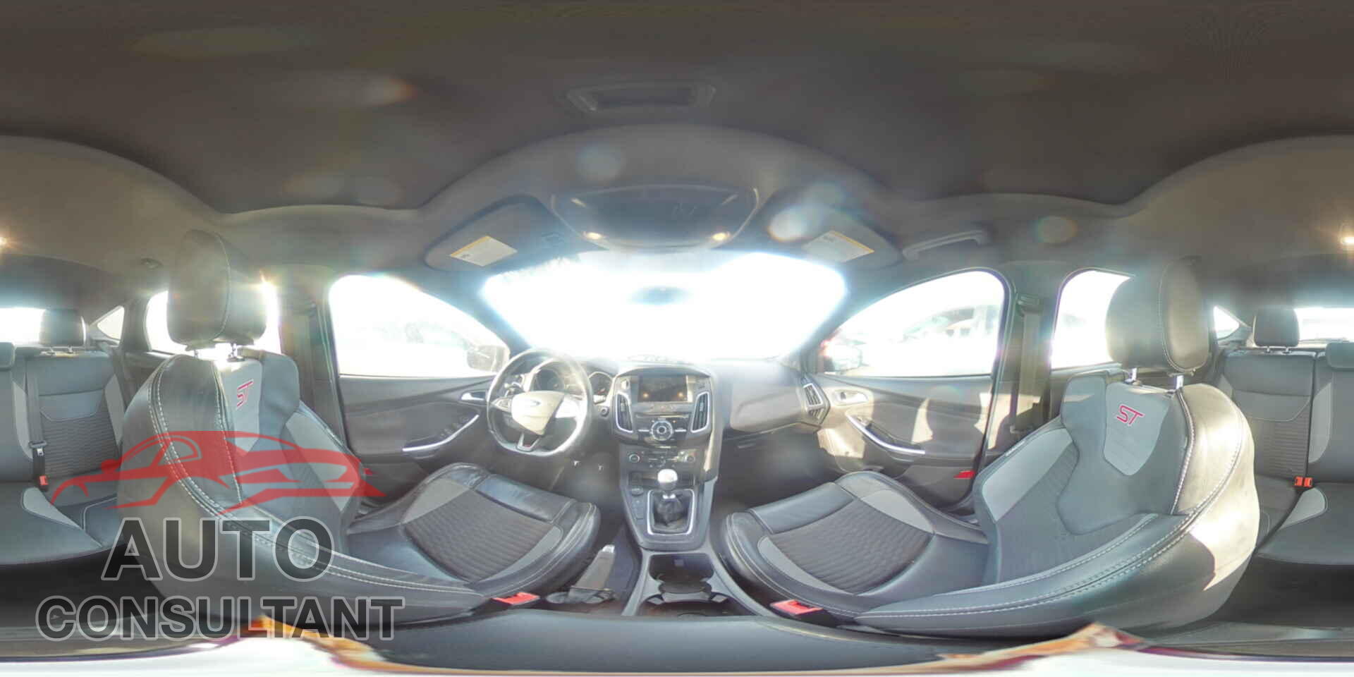 FORD FOCUS 2018 - 1FADP3L90JL213559
