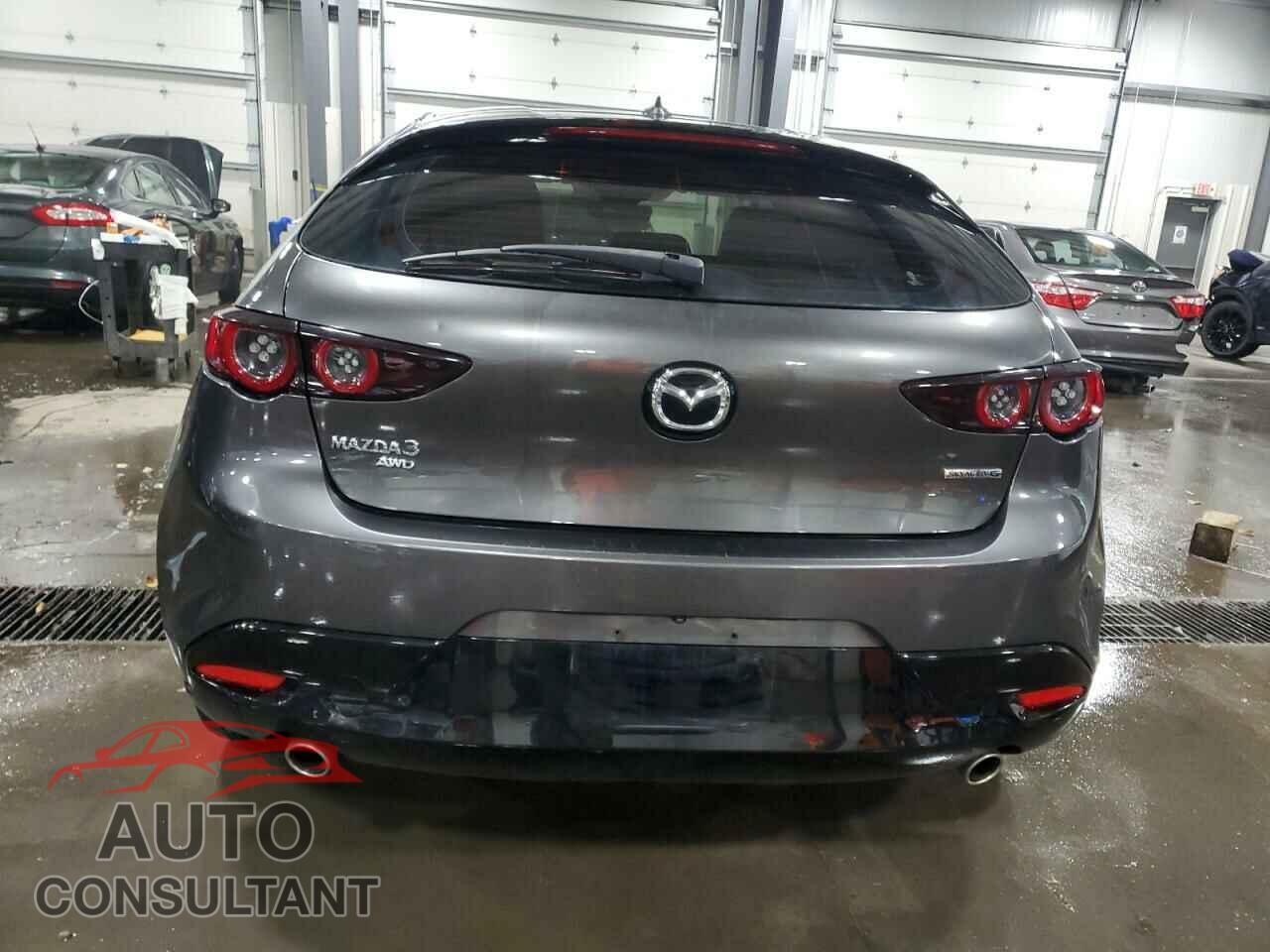 MAZDA 3 2019 - JM1BPBMM8K1133793