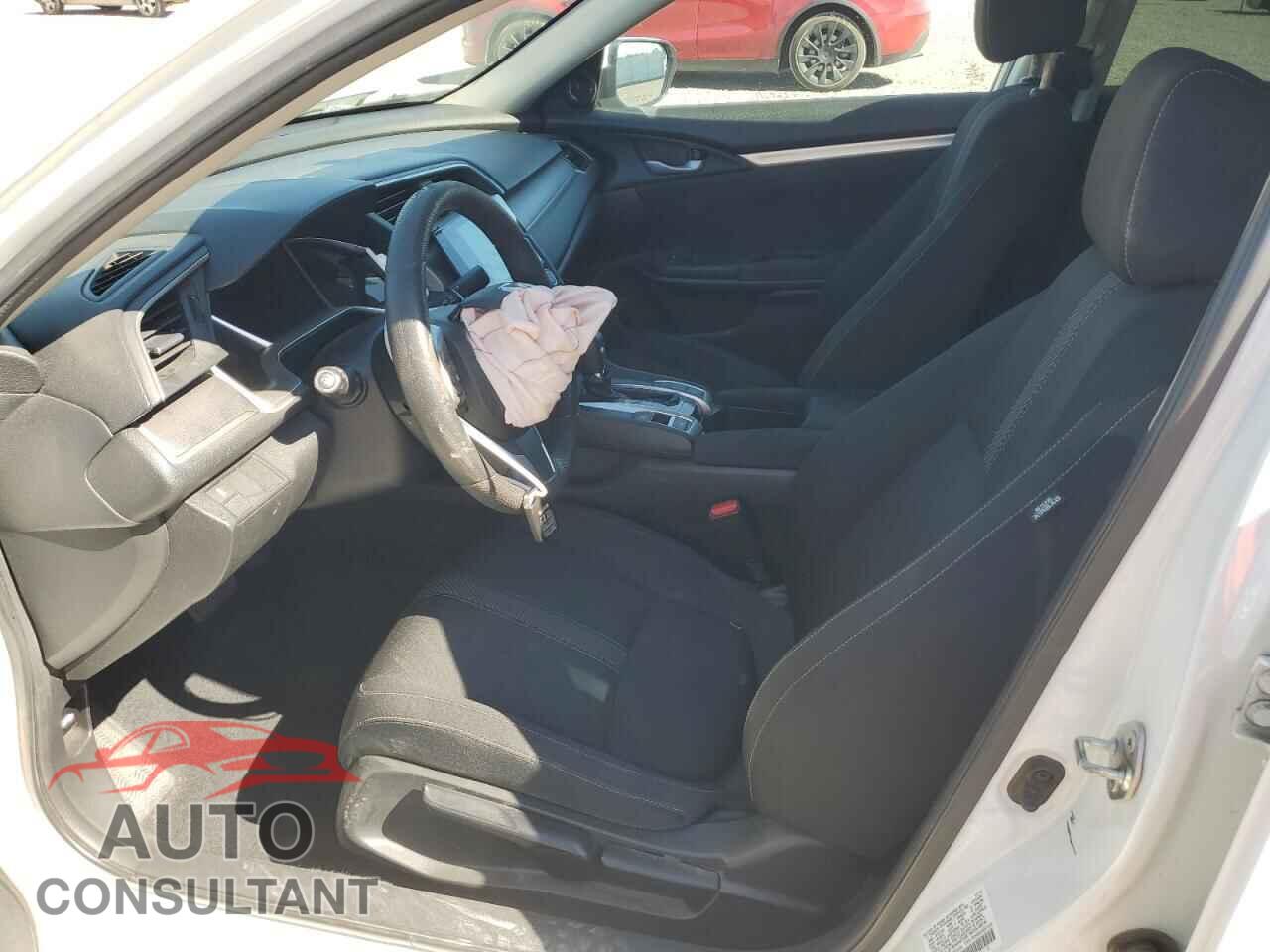 HONDA CIVIC 2018 - 2HGFC2F76JH516704