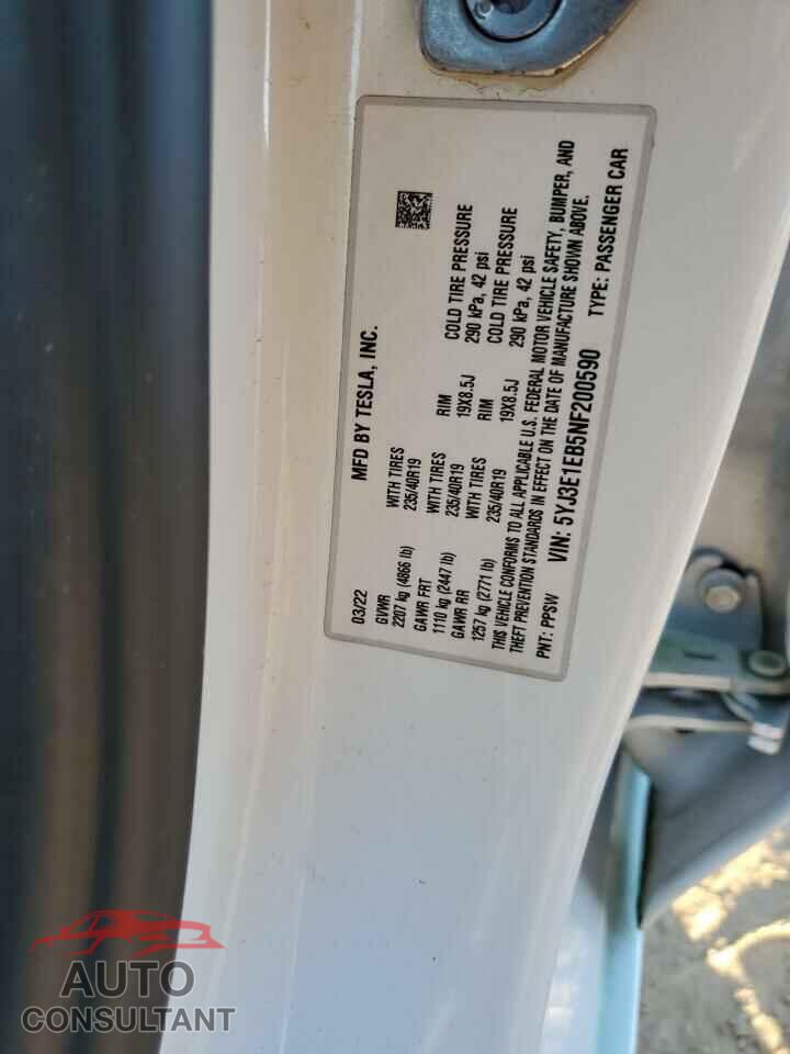 TESLA MODEL 3 2022 - 5YJ3E1EB5NF200590
