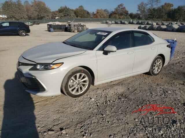 TOYOTA CAMRY 2024 - 4T1C11AK9RU220464