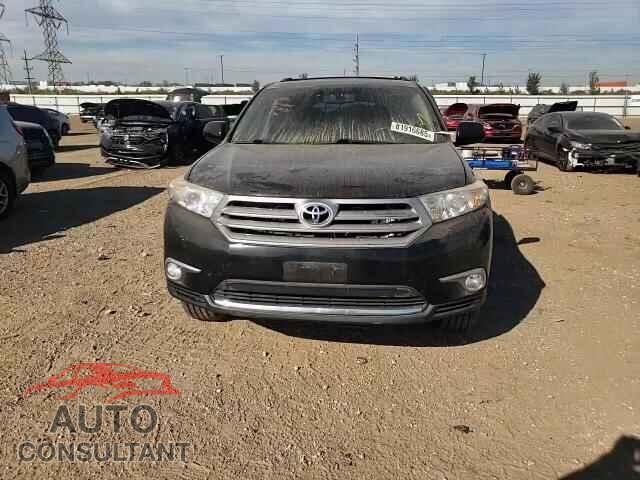TOYOTA HIGHLANDER 2012 - 5TDBK3EH5CS105475