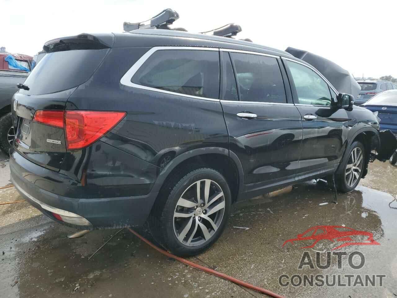 HONDA PILOT 2018 - 5FNYF5H99JB006870