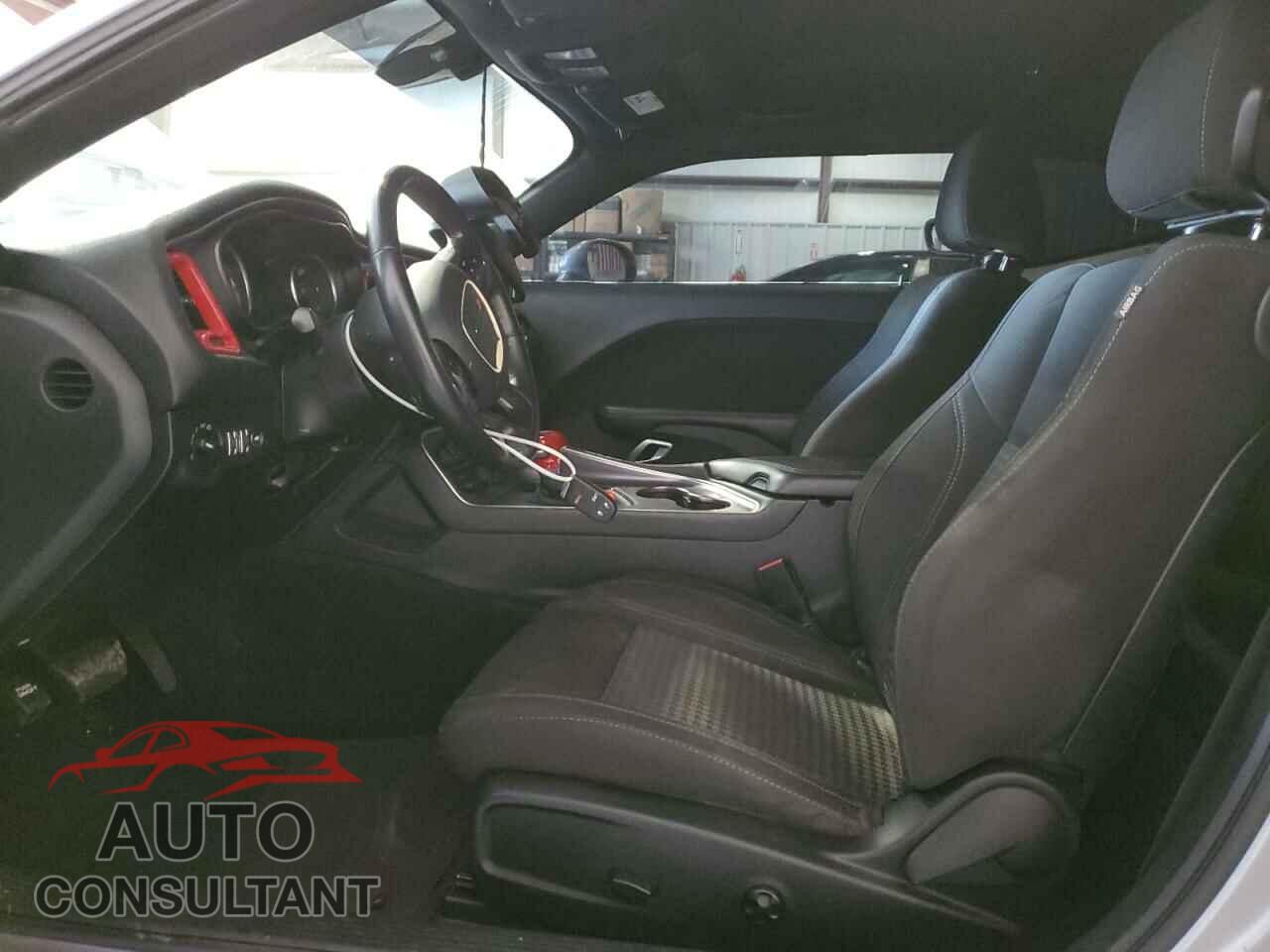 DODGE CHALLENGER 2018 - 2C3CDZAG0JH229751