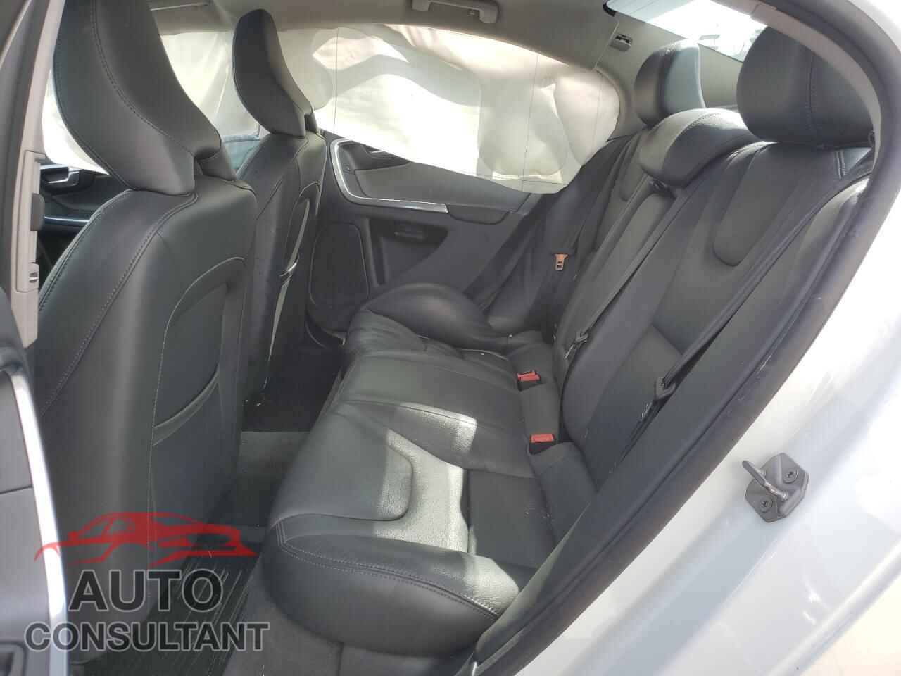 VOLVO S60 2016 - YV1612TK2G2410730