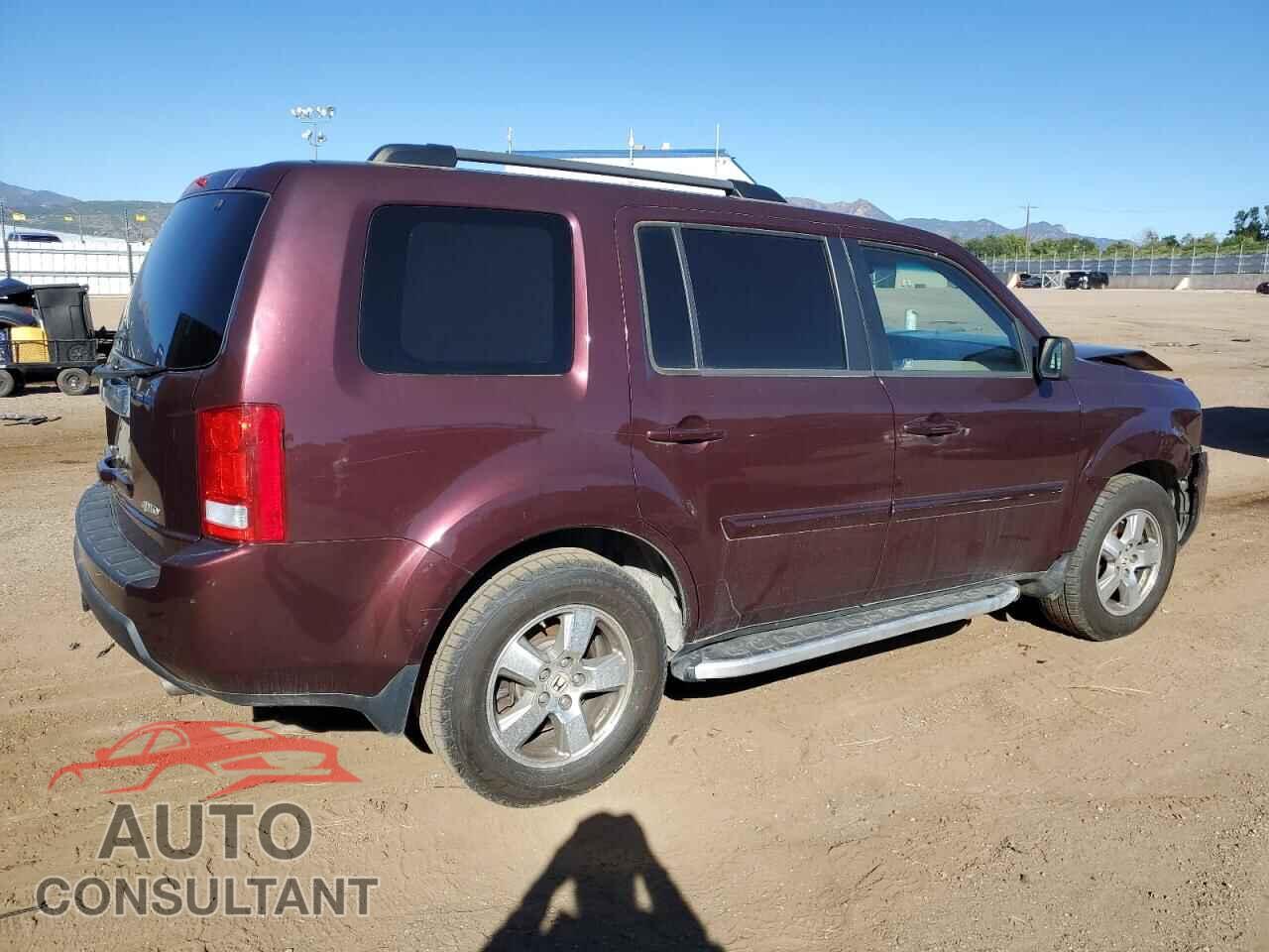 HONDA PILOT 2011 - 5FNYF4H61BB015466