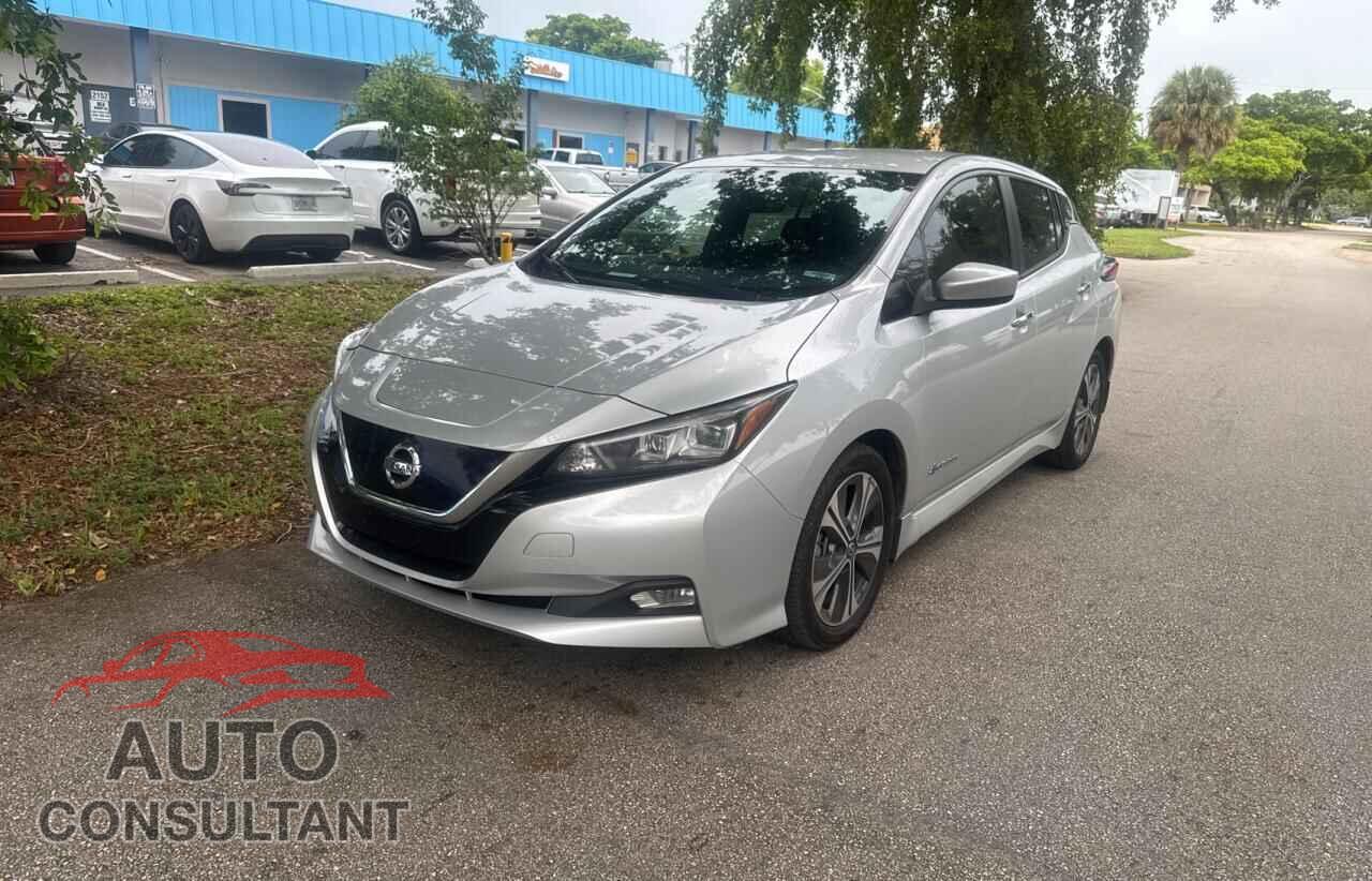 NISSAN LEAF 2018 - 1N4AZ1CP2JC314604