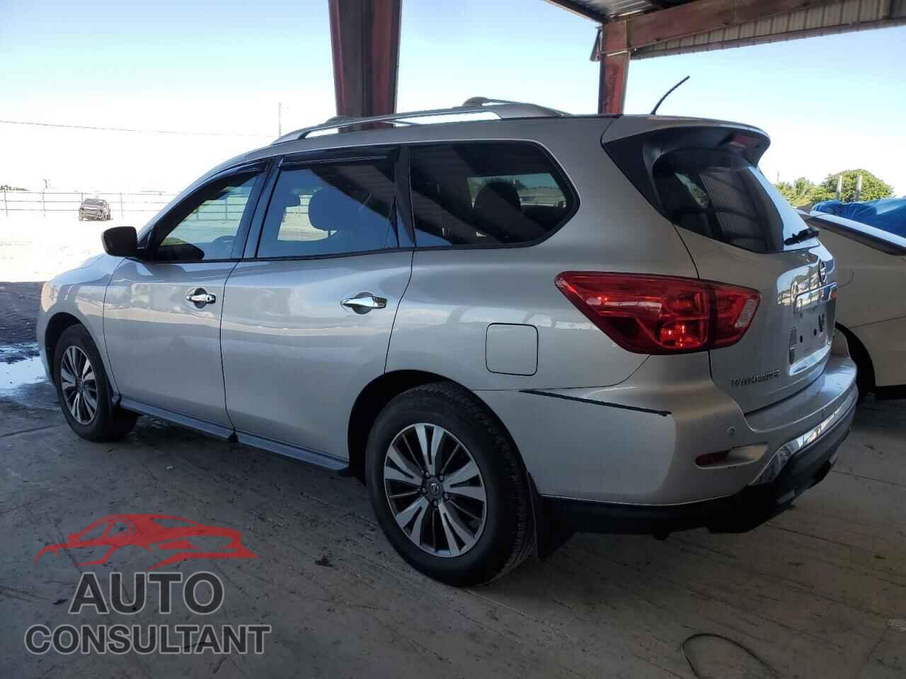 NISSAN PATHFINDER 2017 - 5N1DR2MN9HC629075