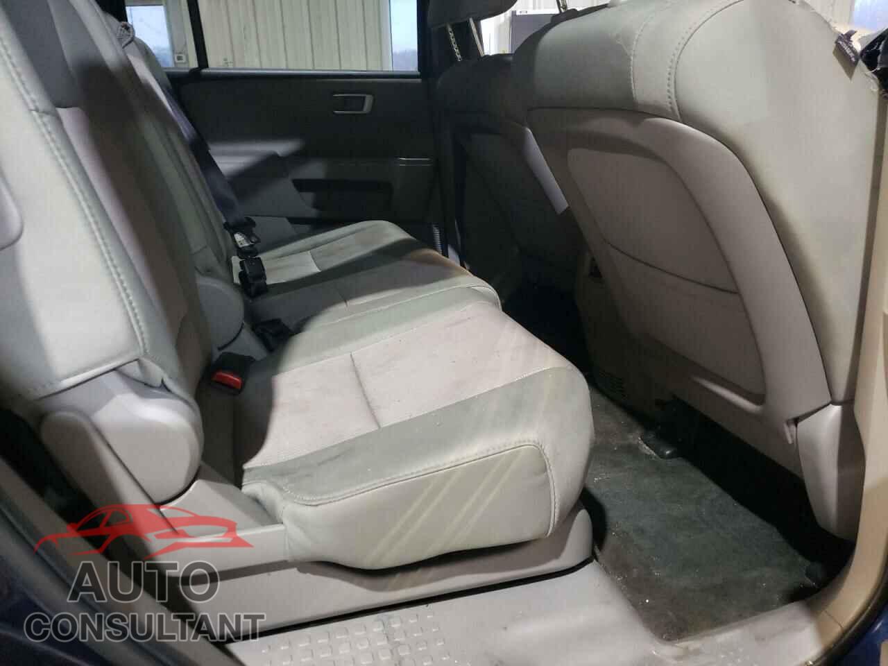 HONDA PILOT 2013 - 5FNYF4H49DB050970