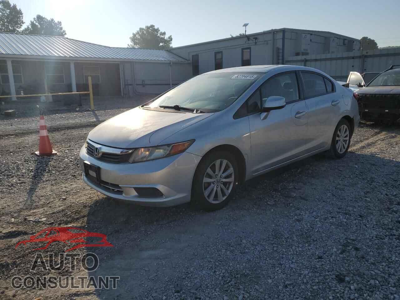 HONDA CIVIC 2012 - 2HGFB2F83CH326390
