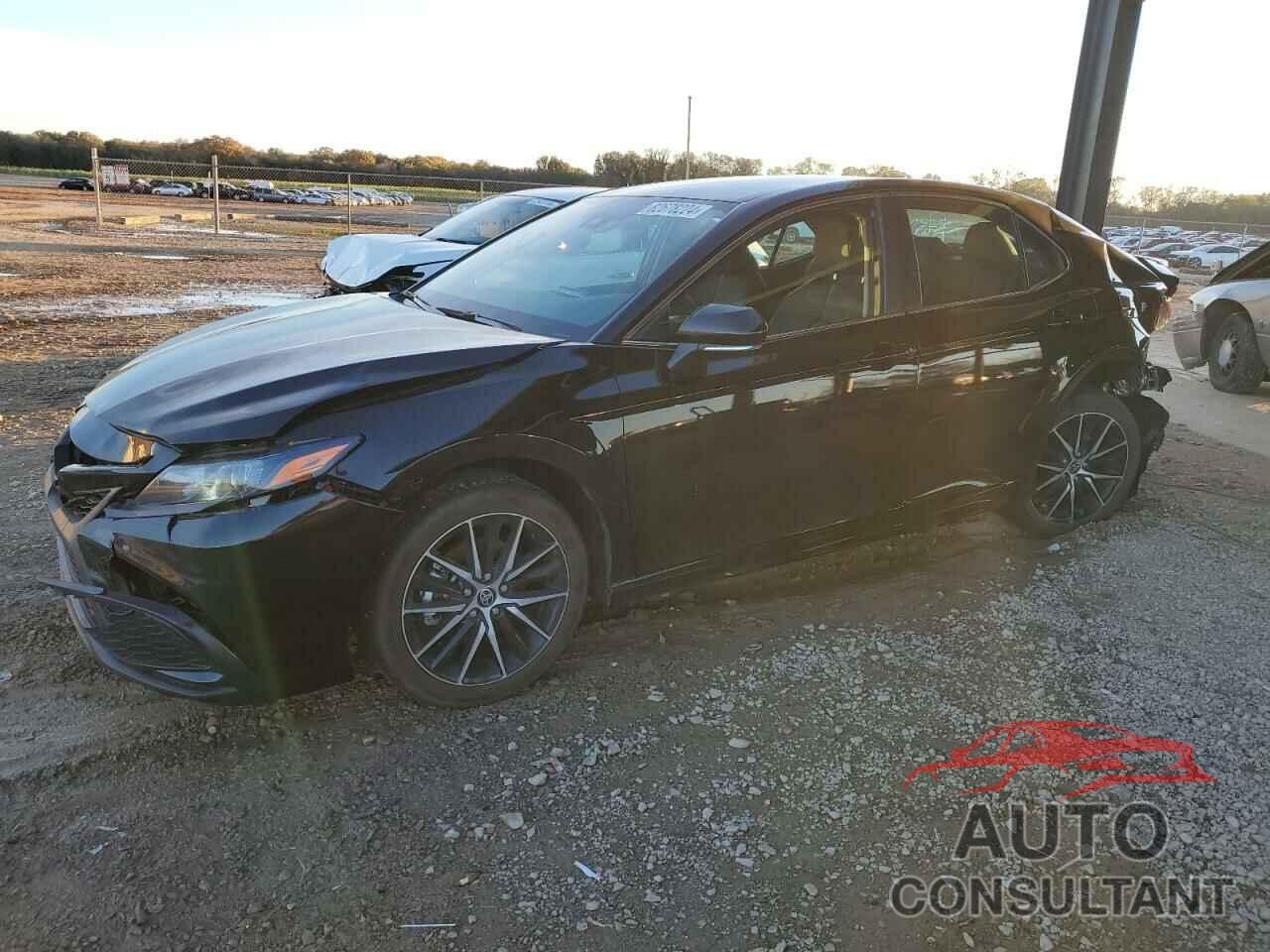 TOYOTA CAMRY 2024 - 4T1G11AK4RU895172