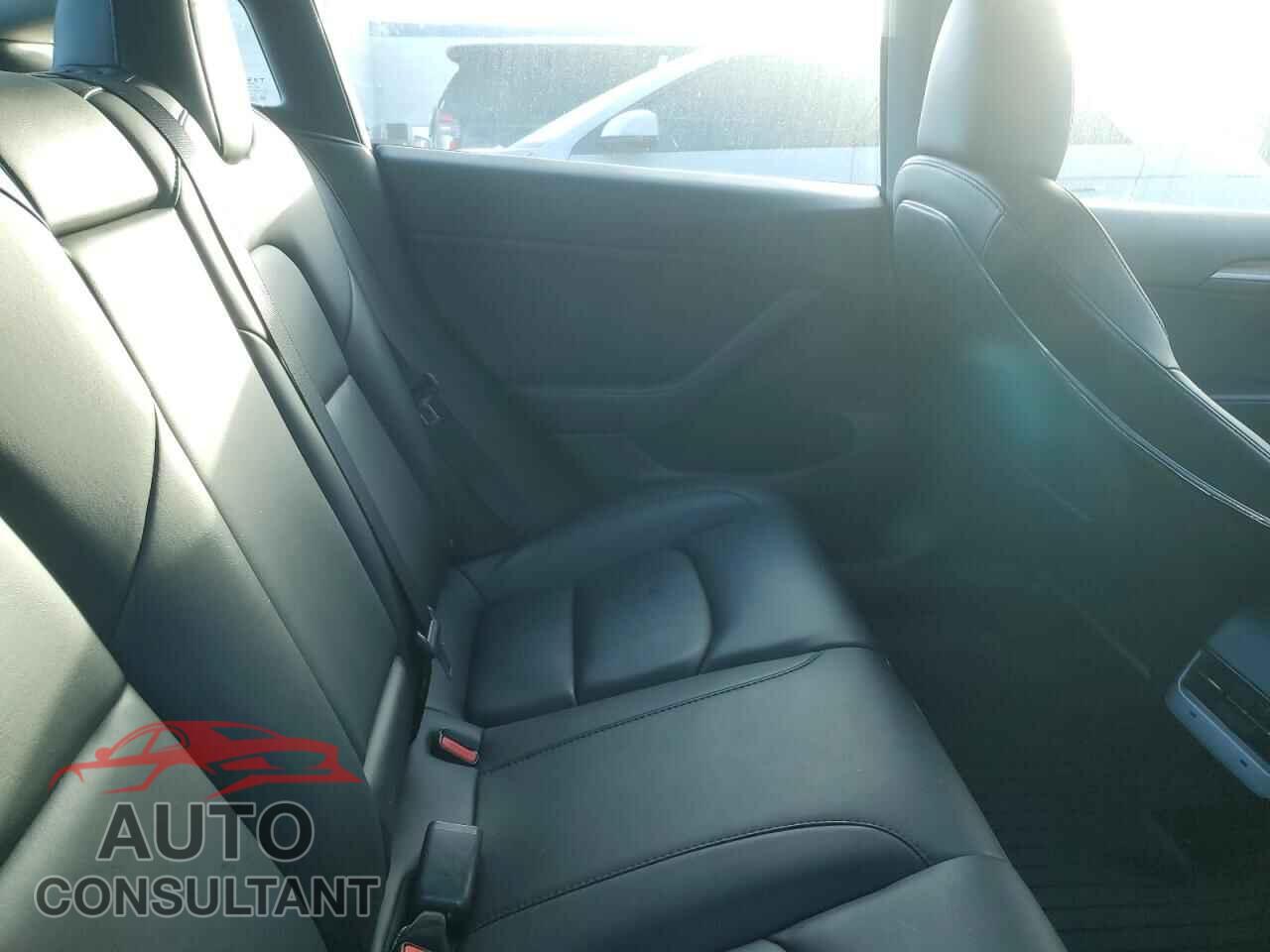TESLA MODEL 3 2023 - 5YJ3E1EA3PF661149