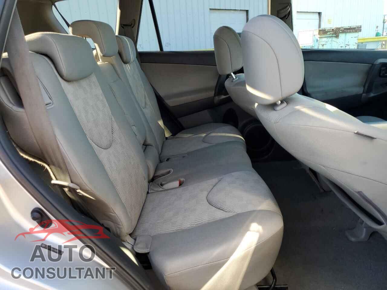 TOYOTA RAV4 2011 - 2T3BF4DV4BW085332