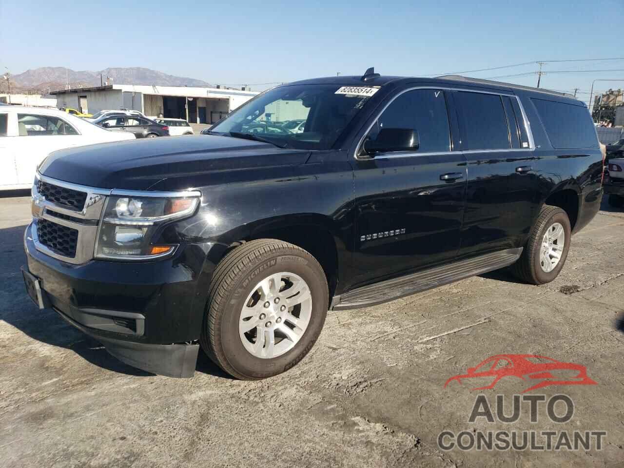 CHEVROLET SUBURBAN 2017 - 1GNSCHKC7HR220238