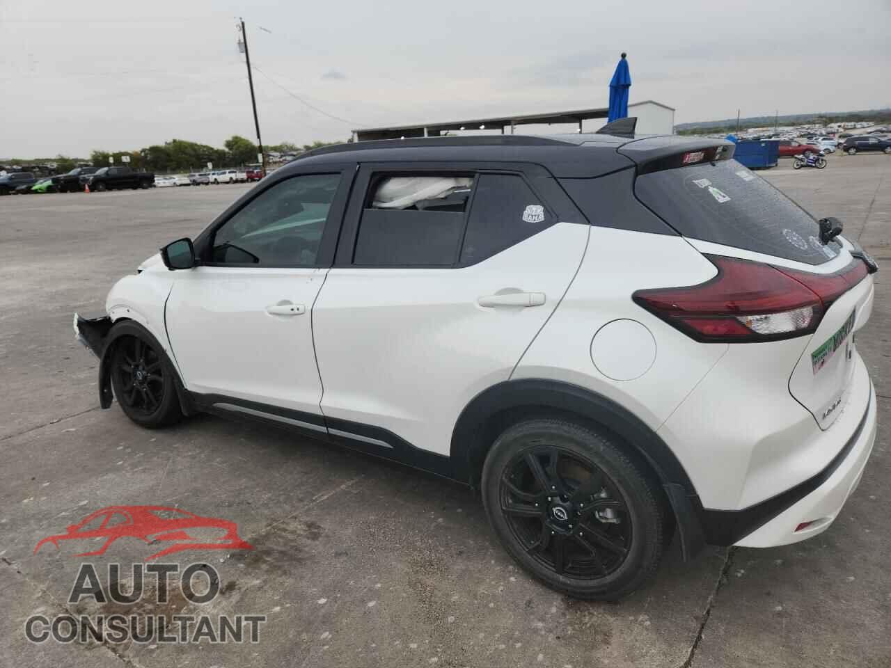 NISSAN KICKS 2023 - 3N1CP5DV7PL569357